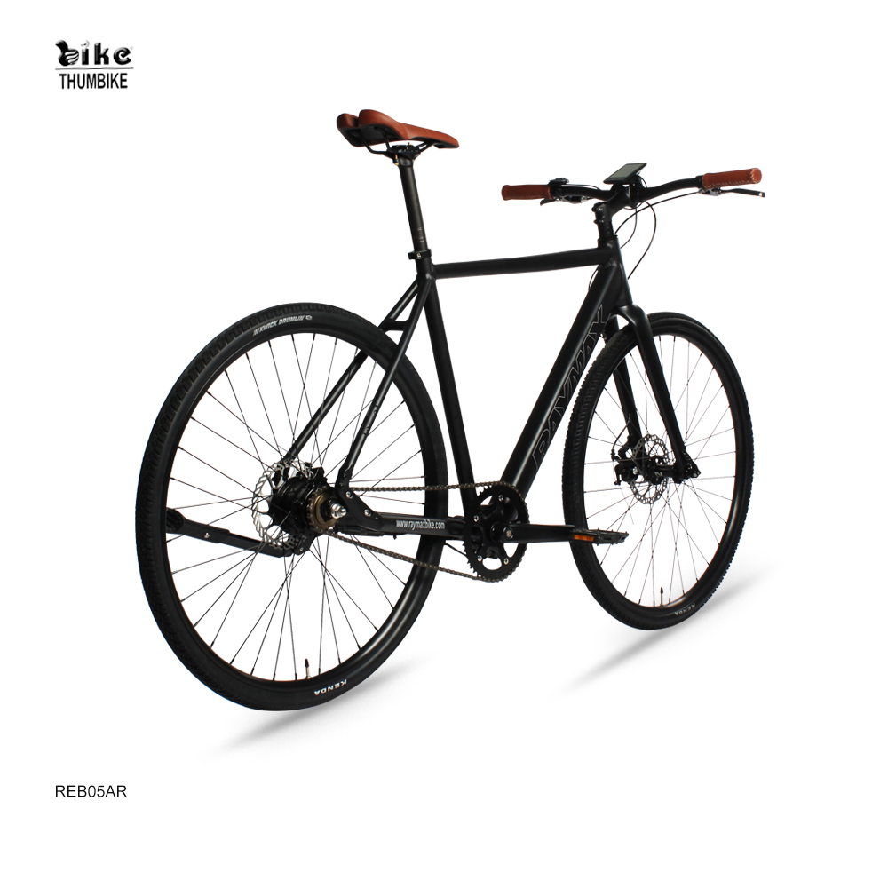 Elegante bicicleta de ciudad eléctrica urbana negra con transmisión por correa 